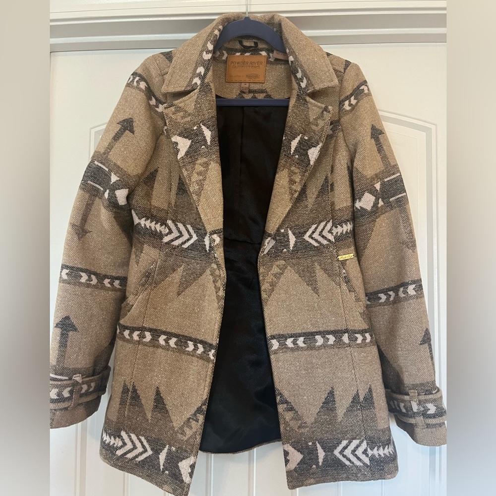 Western Winter Jacket. Great condition but missing button. Smoke free home!